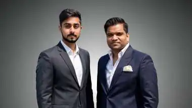 Founders Akash Gupta and Mayank Berry Build an AI Platform to Solve One of Business Growth's Biggest Blind Spots: Customer Conversion